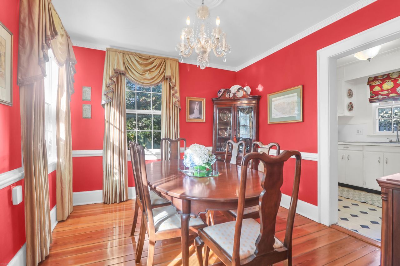 3 Shaftsbury Lane Photo 7