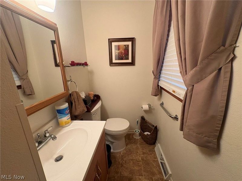 3700 Marshall Avenue, Lorain, OH 44053 Photo 14