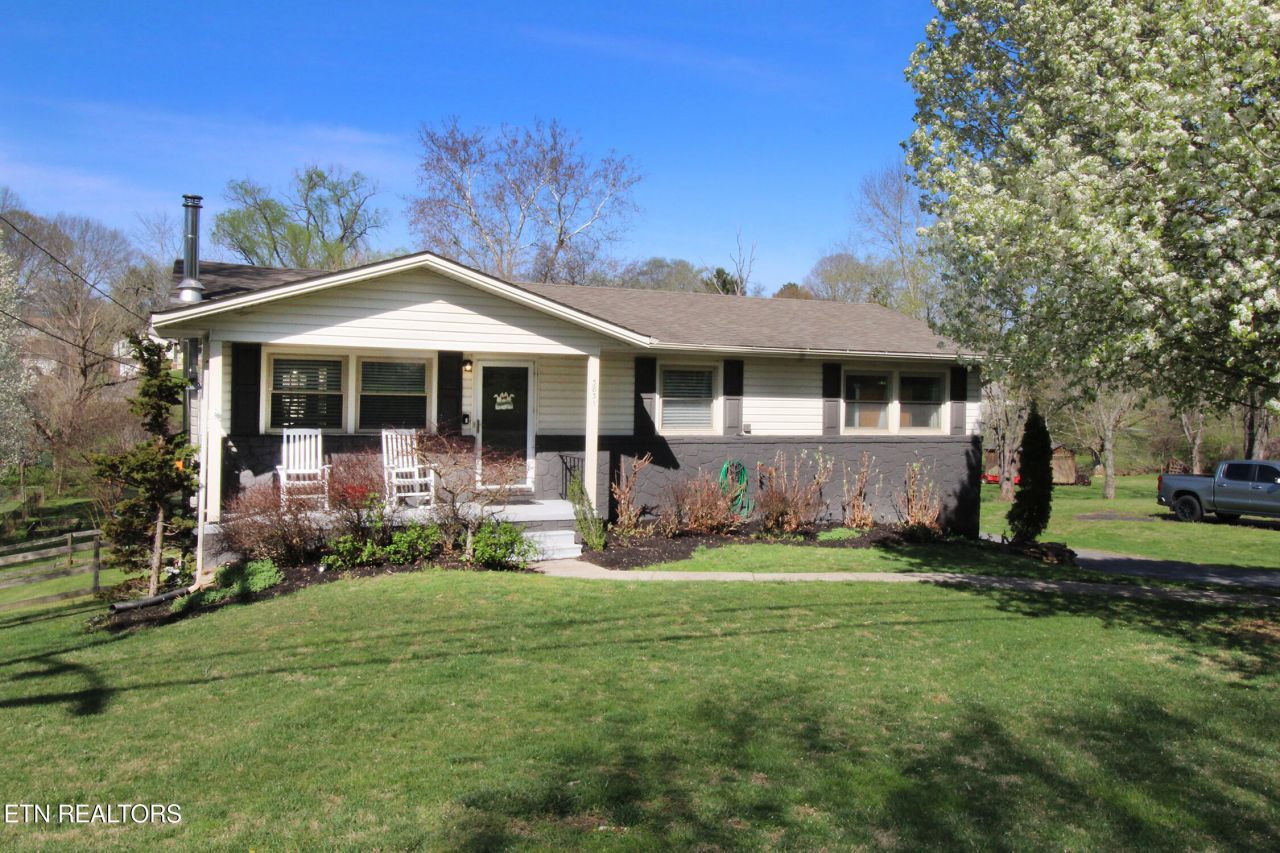 3831 Sullivan Rd, Knoxville, TN 37921 Main Photo