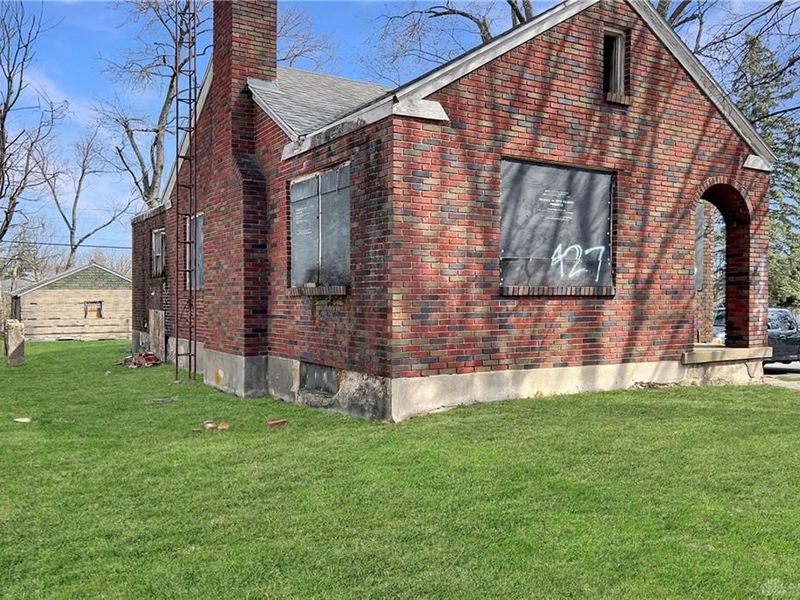 427 W Fairview Avenue, Dayton, OH 45405 Photo 2