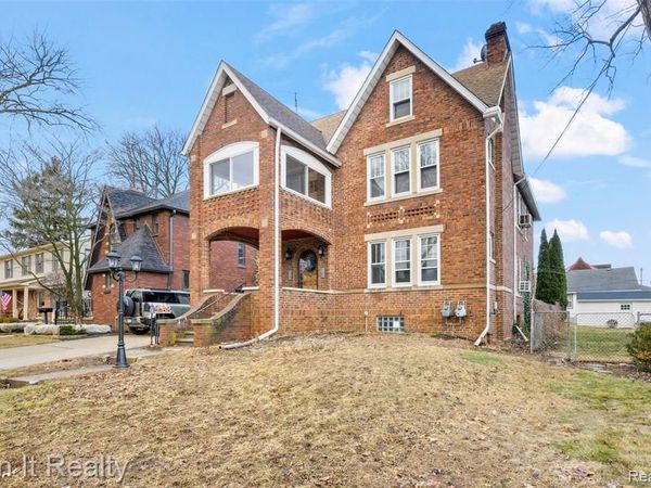 2412 Cornell Street, Dearborn, MI 48124