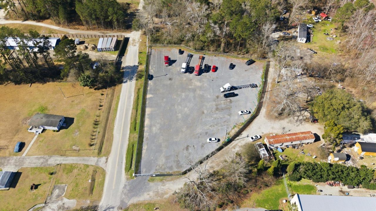 240 Acres Drive  Photo 13