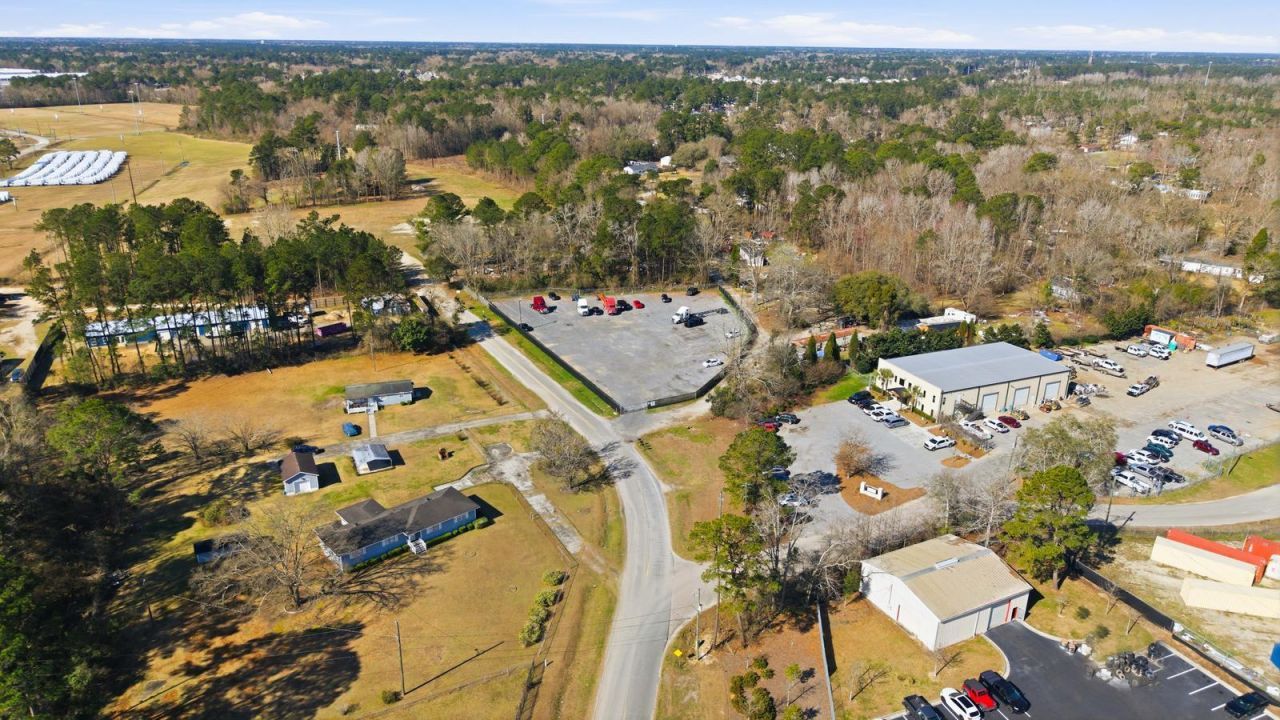 240 Acres Drive  Photo 5