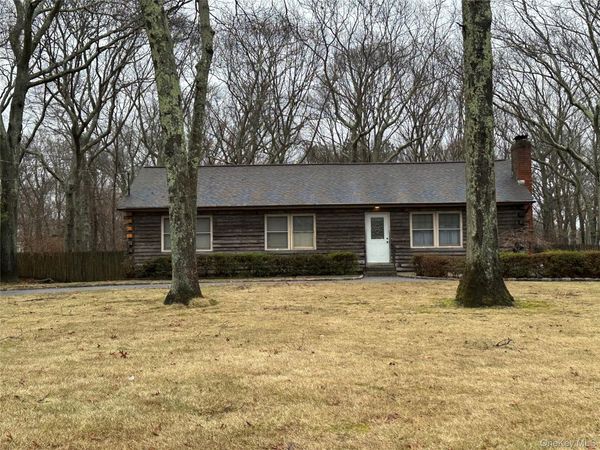 97 Woodlot Road, Ridge, NY 11961