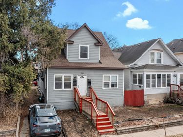 1046 16th Avenue SE, Minneapolis, MN 55414