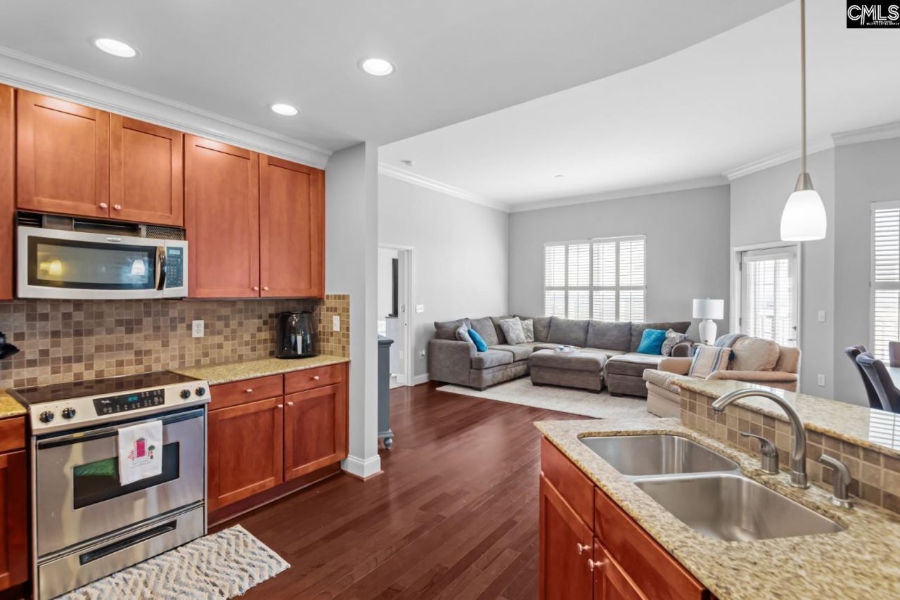 601 Main Street Photo 11