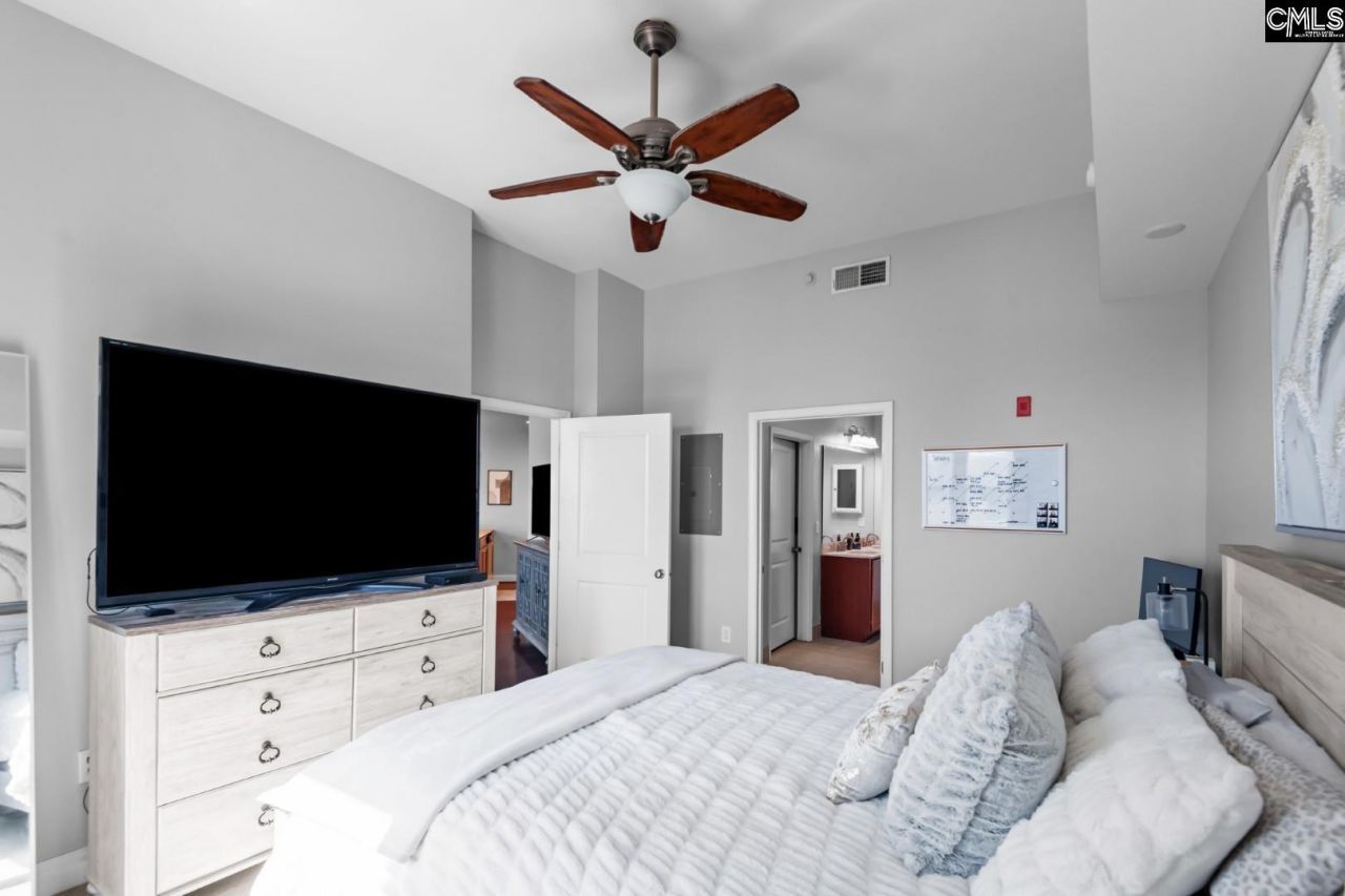 601 Main Street Photo 18