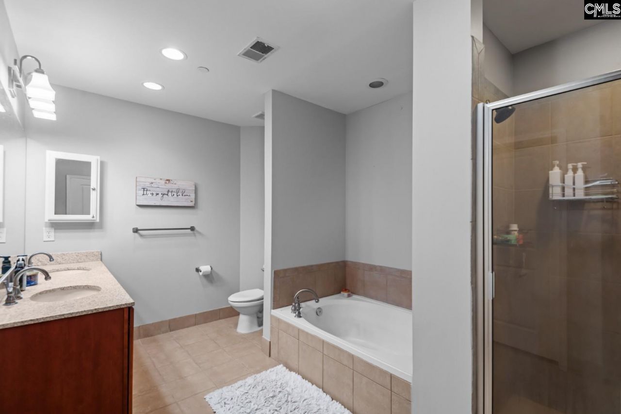 601 Main Street Photo 20