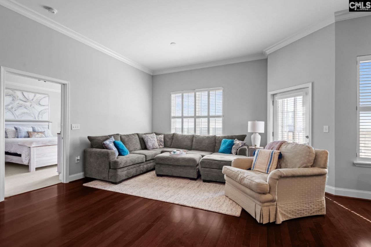 601 Main Street Photo 6