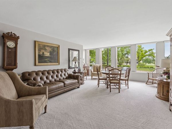 2222 1st Avenue NE, Unit 107, Cedar Rapids, IA 52402