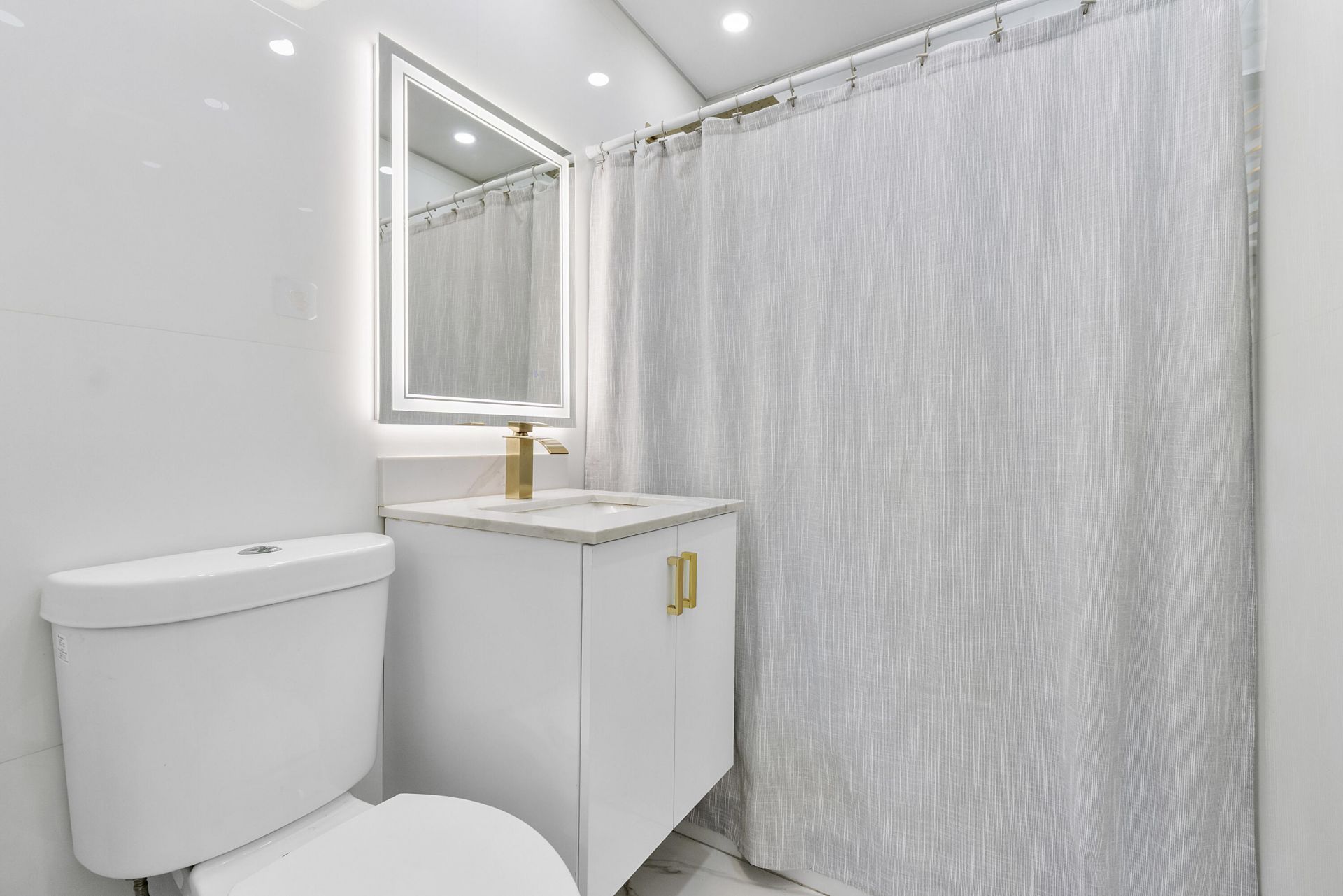 3125 SW 12th Place, Fort Lauderdale, FL 33312 Photo