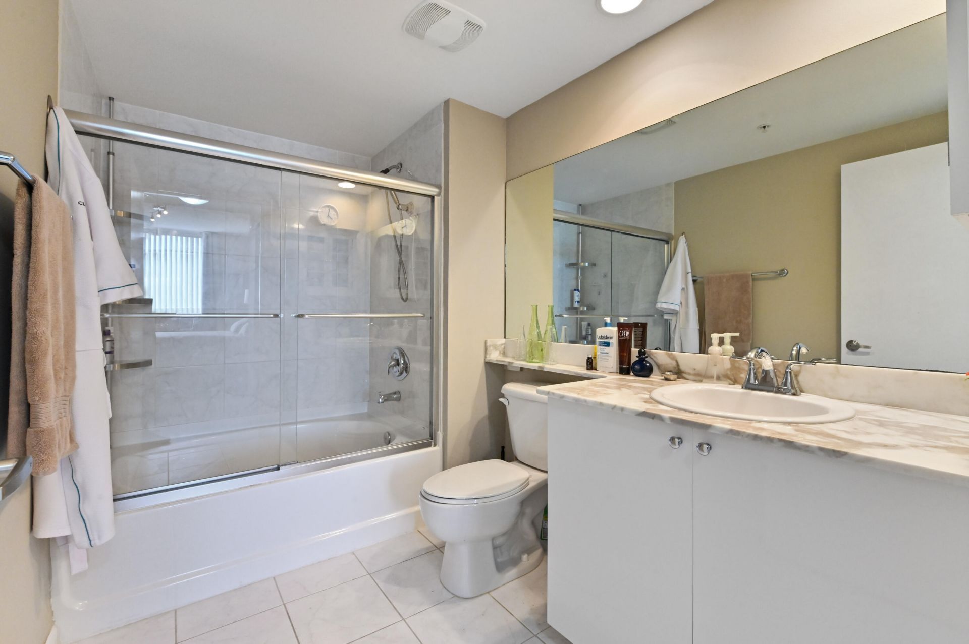 18800 NE 29th Avenue, Unit 816, Aventura, FL 33180 Photo