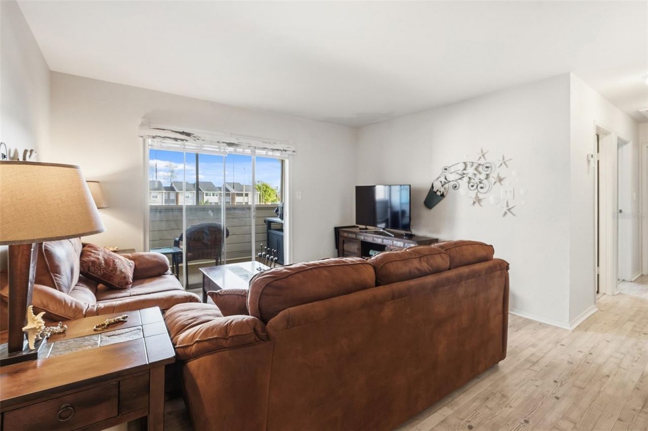 1400 Gandy Boulevard N, Unit 113, Saint Petersburg, FL 33702 Photo