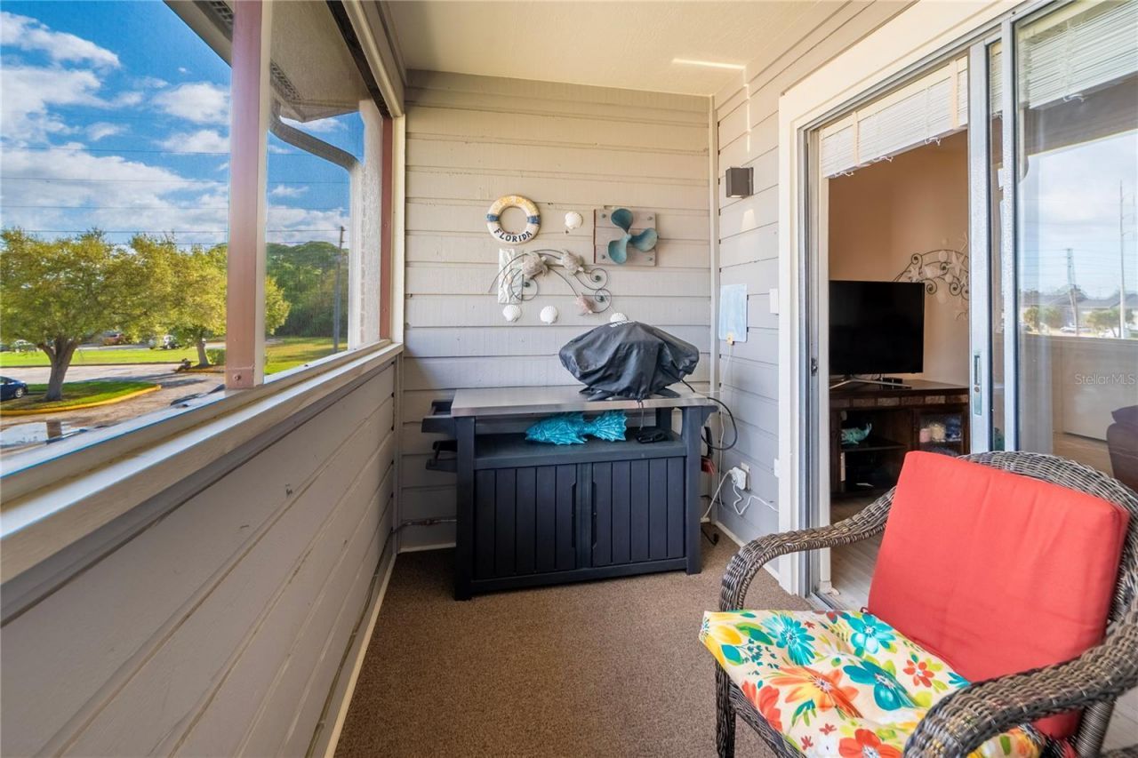 1400 Gandy Boulevard N, Unit 113, Saint Petersburg, FL 33702 Photo