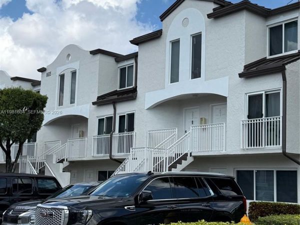 8665 NW 6th Ln, Unit 1-103, Miami, FL 33126
