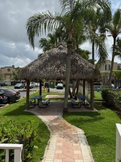 8665 NW 6th Ln, Unit 1-103, Miami, FL 33126 Photo