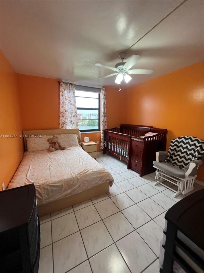 9440 Fontainebleau Blvd , Unit 503, Miami, FL 33172 Photo