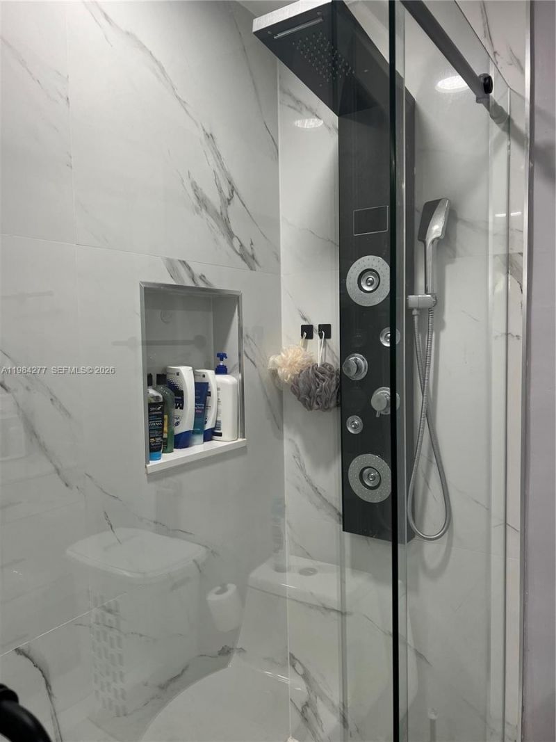 9440 Fontainebleau Blvd , Unit 503, Miami, FL 33172 Photo