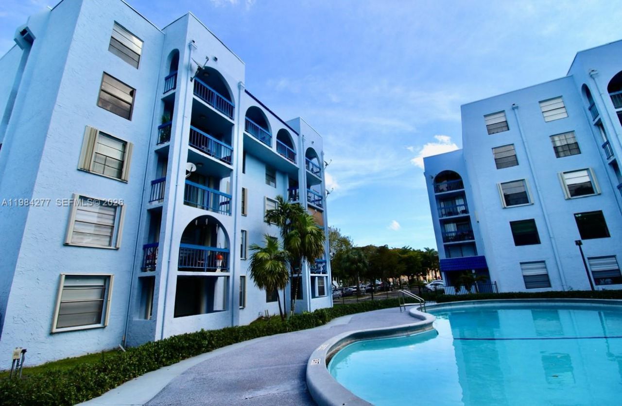9440 Fontainebleau Blvd , Unit 503, Miami, FL 33172 Photo