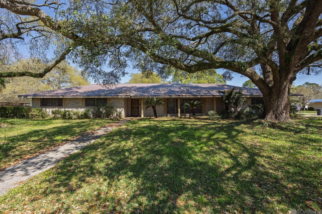 2387 77th Ave, Baton Rouge, LA 70807 Main Photo