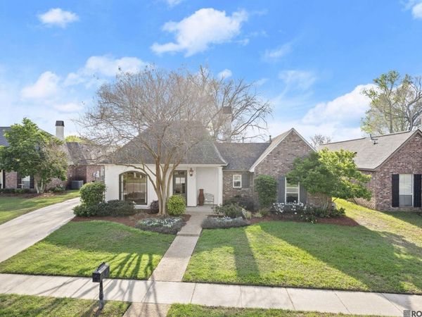10514 Claybrook Dr, Baton Rouge, LA 70809