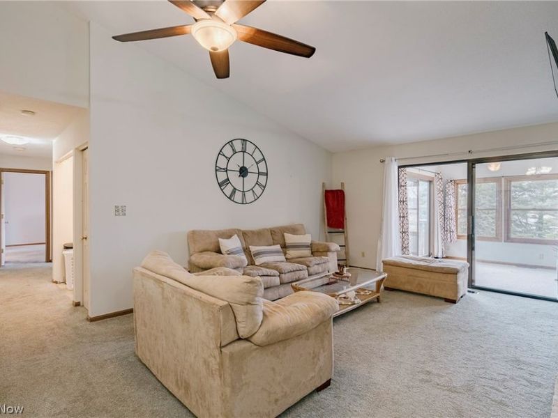 2889 Charing Cross Road NW, Canton, OH 44708 Photo 3