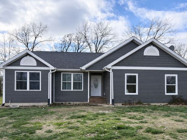 1309 Broadway Street , Willisville, IL 62997