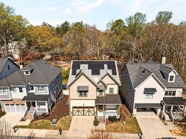 5989 Kenn Manor Way, Norcross, GA 30071