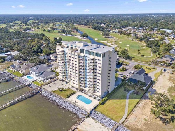 825 Bayshore Dr, Unit 1104, Pensacola, FL 32507