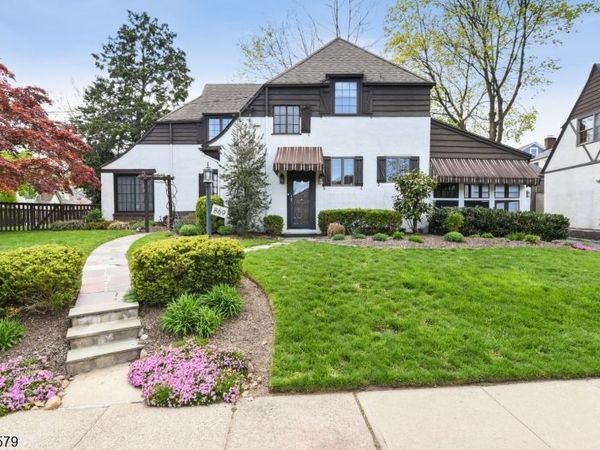 869 Ridgewood Rd, Millburn, NJ 07041