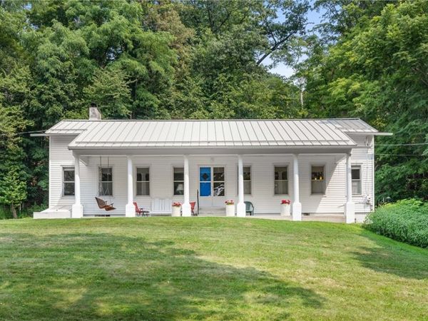 940 East Lake Road , Dundee, NY 14837