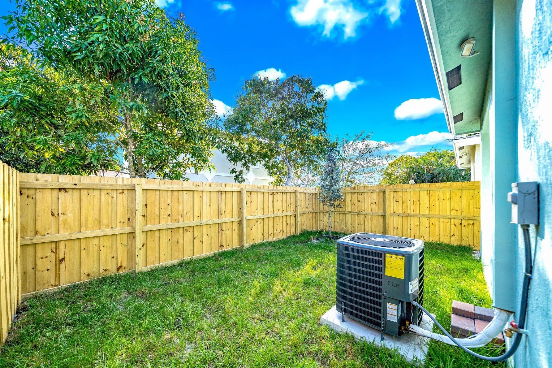 2710 Nokomis Avenue, West Palm Beach, FL 33409 Photo