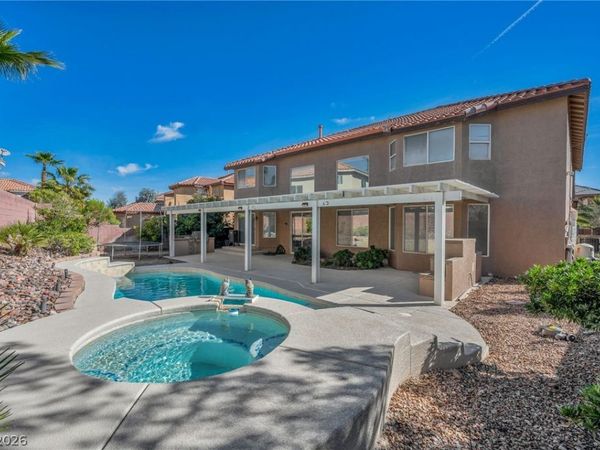 7685 Golden Lantern Court, Las Vegas, NV 89139