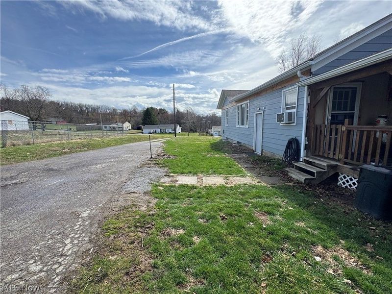48750 Bloomfield Road, East Liverpool, OH 43920 Photo 5