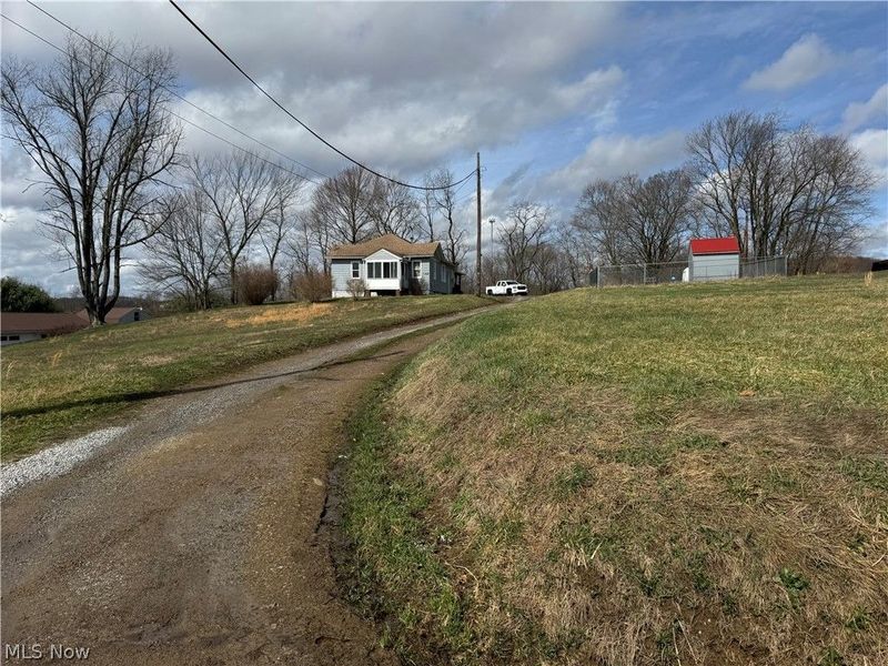 48750 Bloomfield Road, East Liverpool, OH 43920 Photo 6