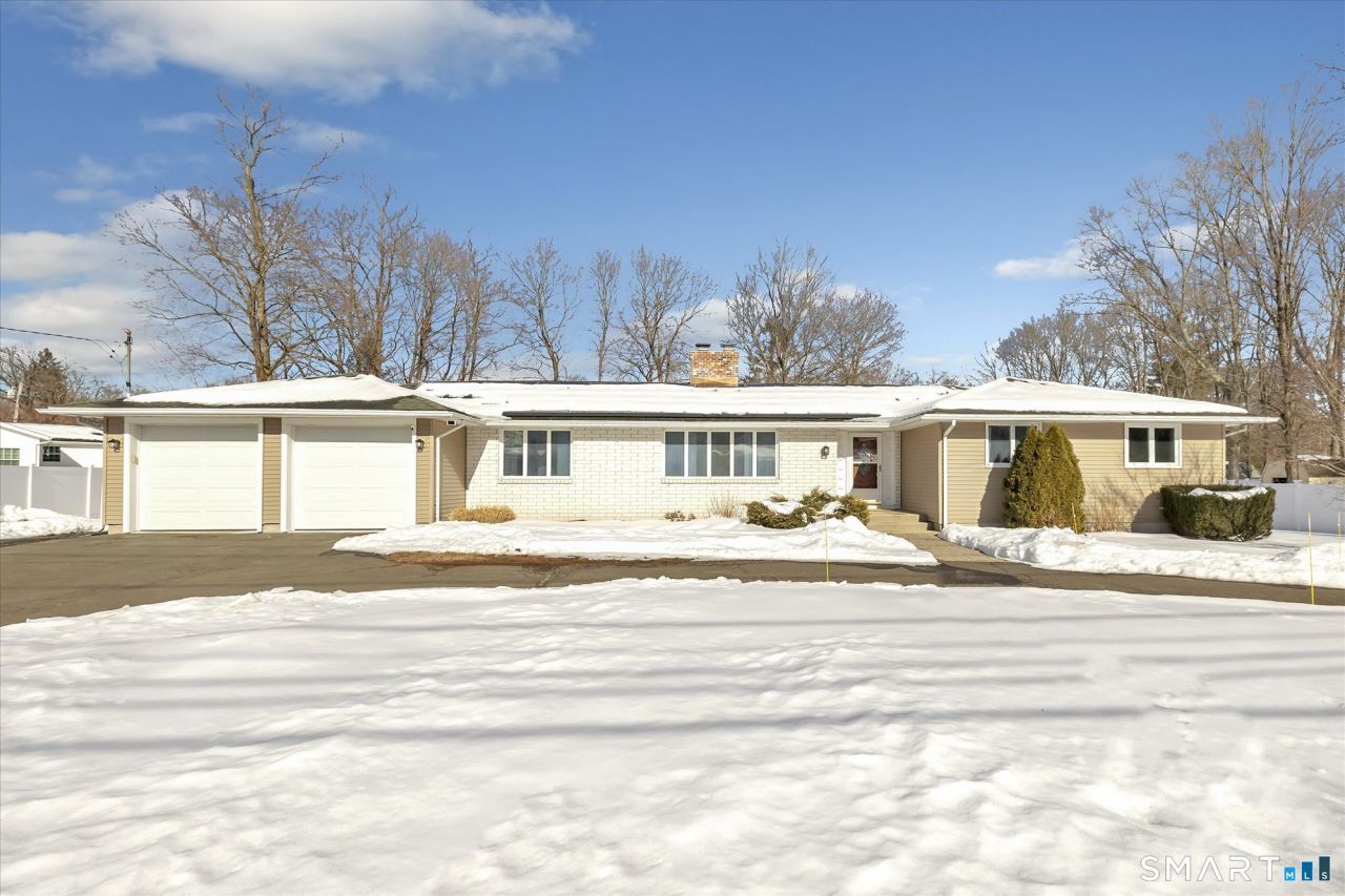 197 Maple, North Haven, CT 06473 Main Photo