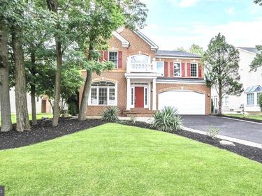 2054 MADRILLON ROAD, VIENNA, VA 22182