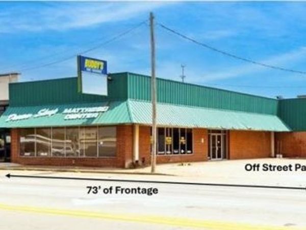 104 E Graham Avenue , Pryor, OK 74361