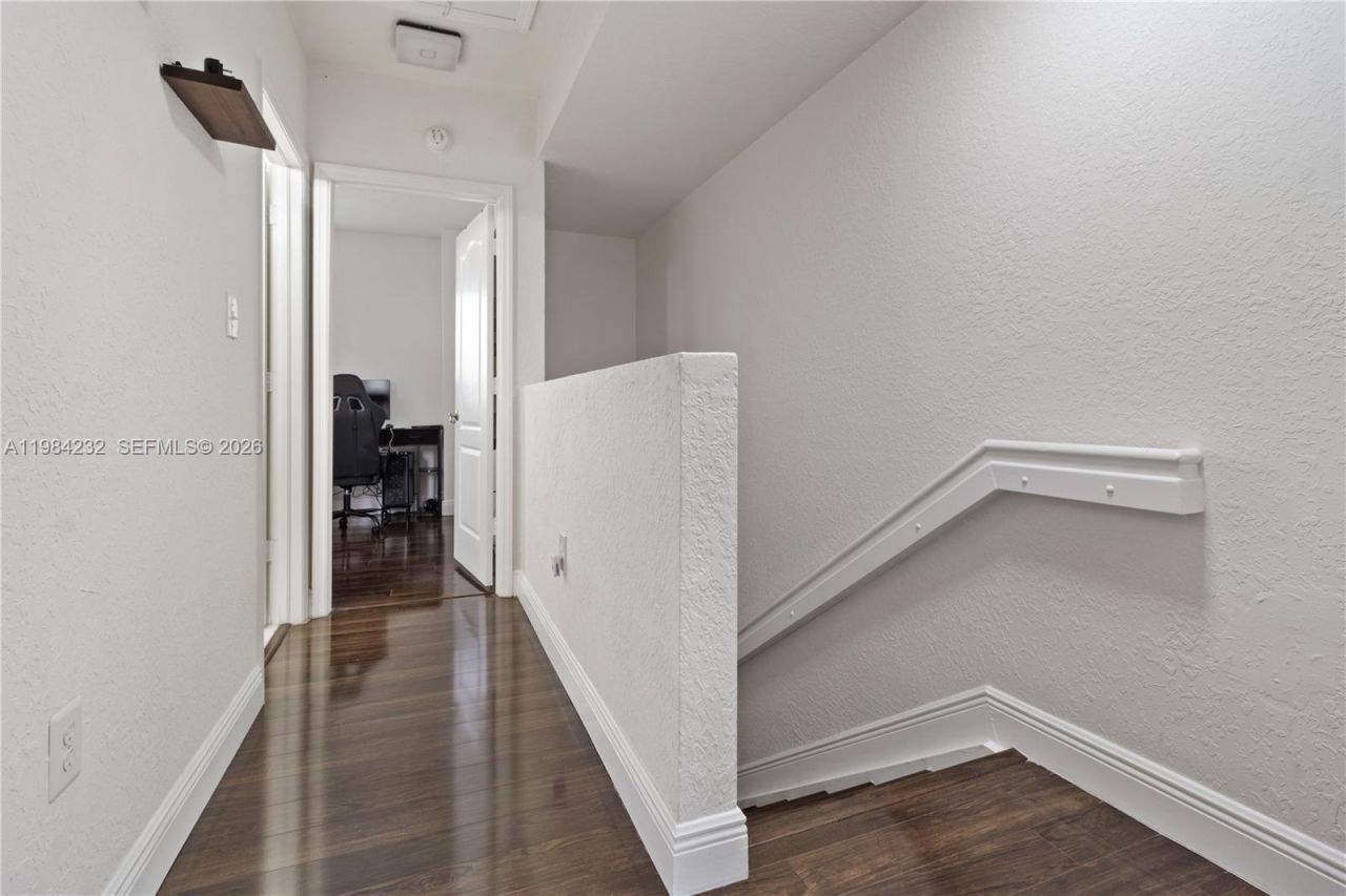 13758 SW 170th Ln , Miami, FL 33177 Photo