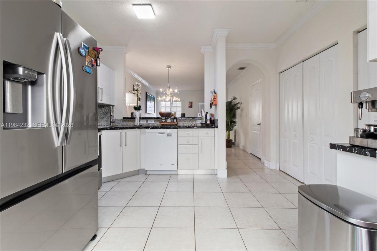 13758 SW 170th Ln , Miami, FL 33177 Photo