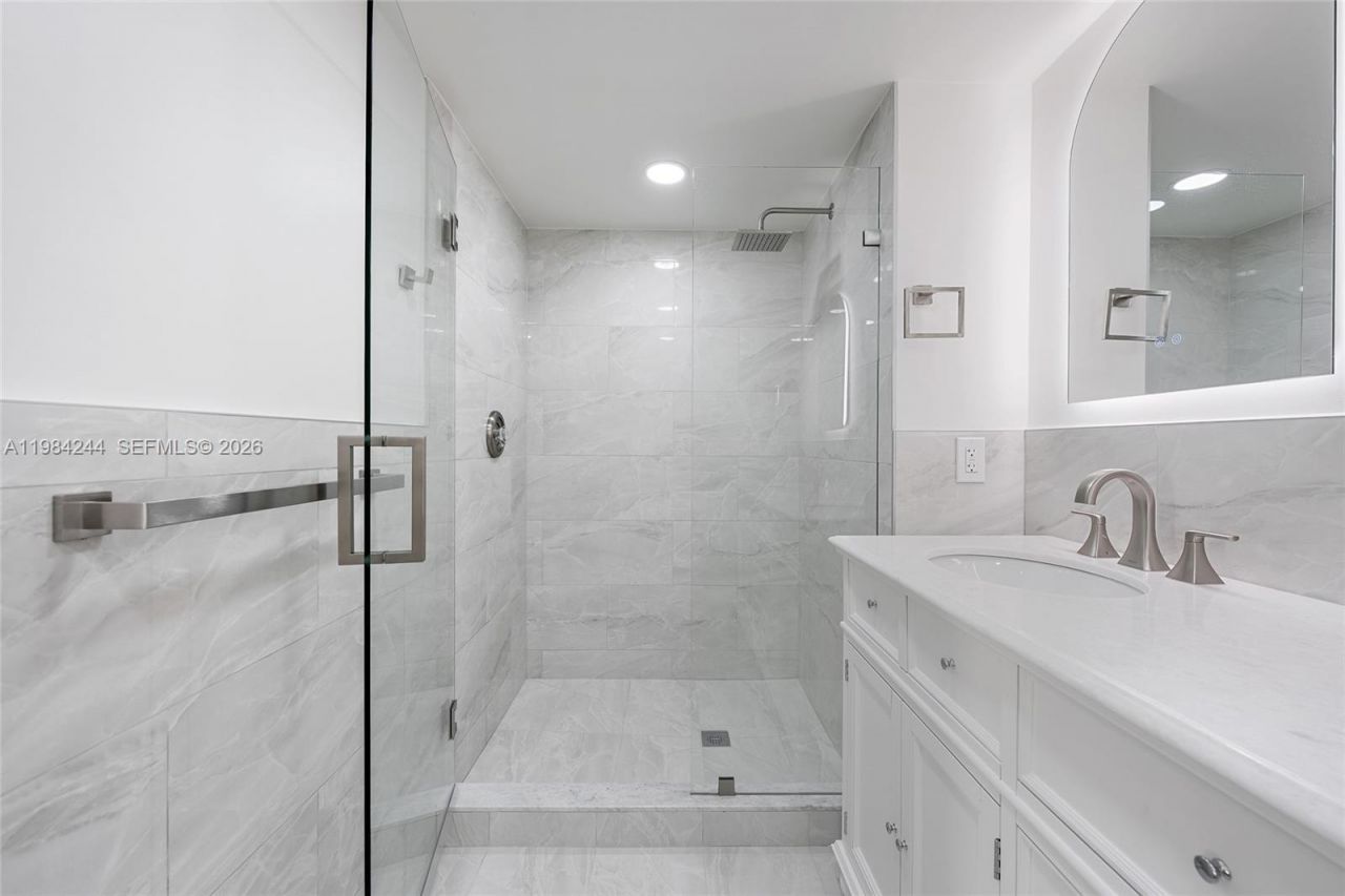 506 5th Ter, Palm Beach Gardens, FL 33418 Photo