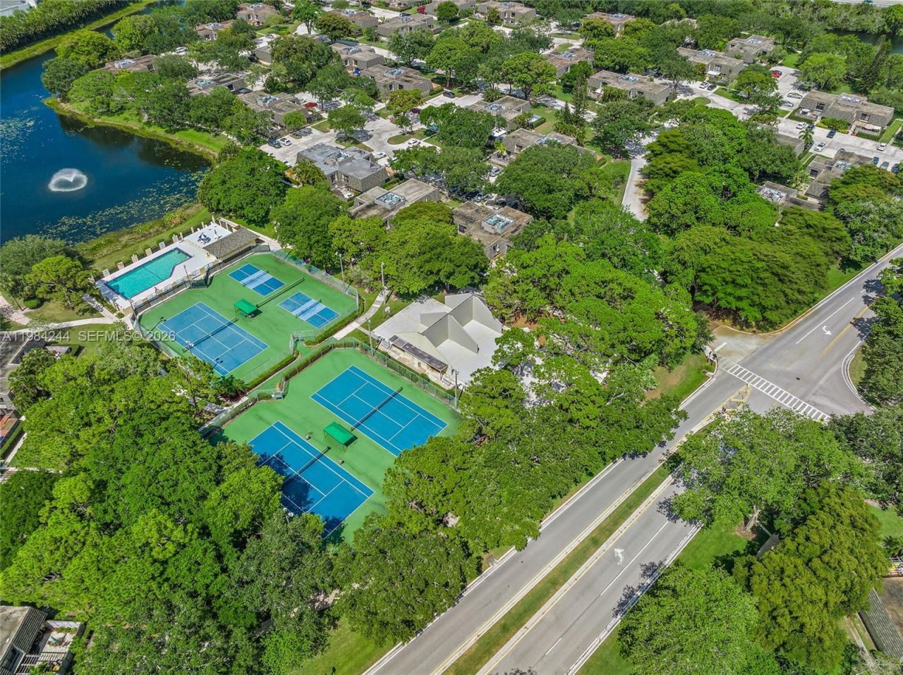 506 5th Ter, Palm Beach Gardens, FL 33418 Photo