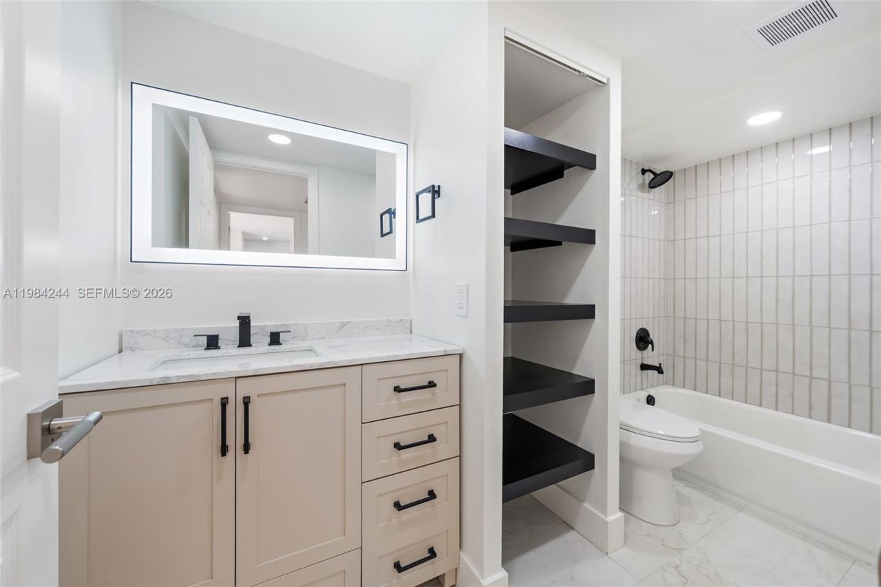 506 5th Ter, Palm Beach Gardens, FL 33418 Photo