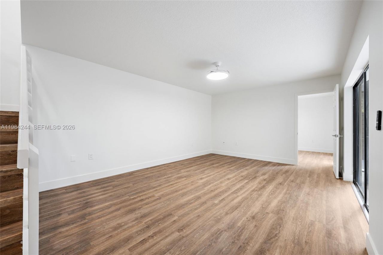 506 5th Ter , Palm Beach Gardens, FL 33418 Photo