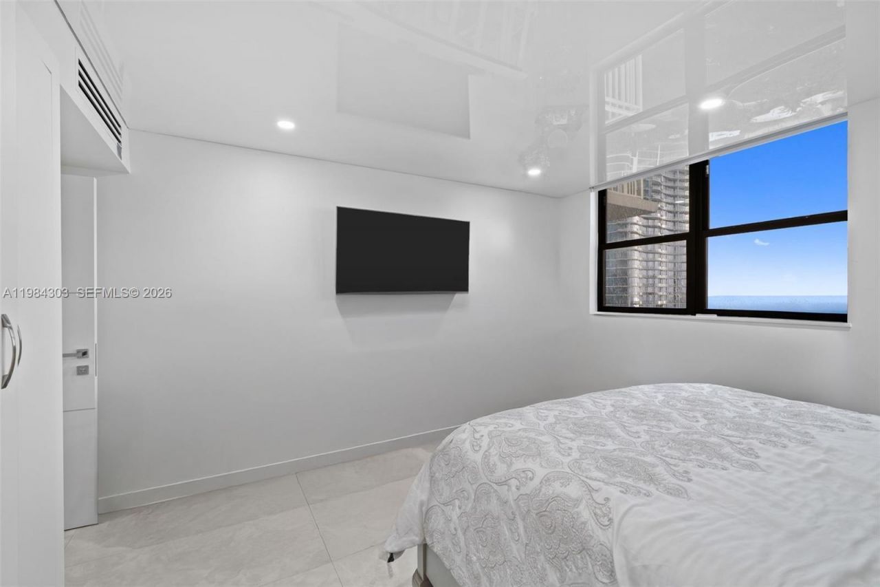 210 174th St , Unit 2319, Sunny Isles Beach, FL 33160 Photo