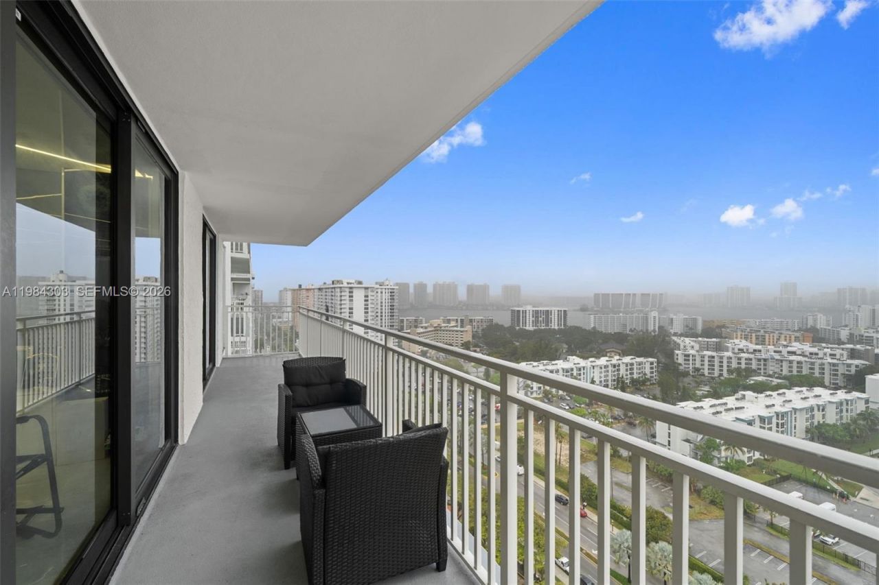 210 174th St , Unit 2319, Sunny Isles Beach, FL 33160 Photo