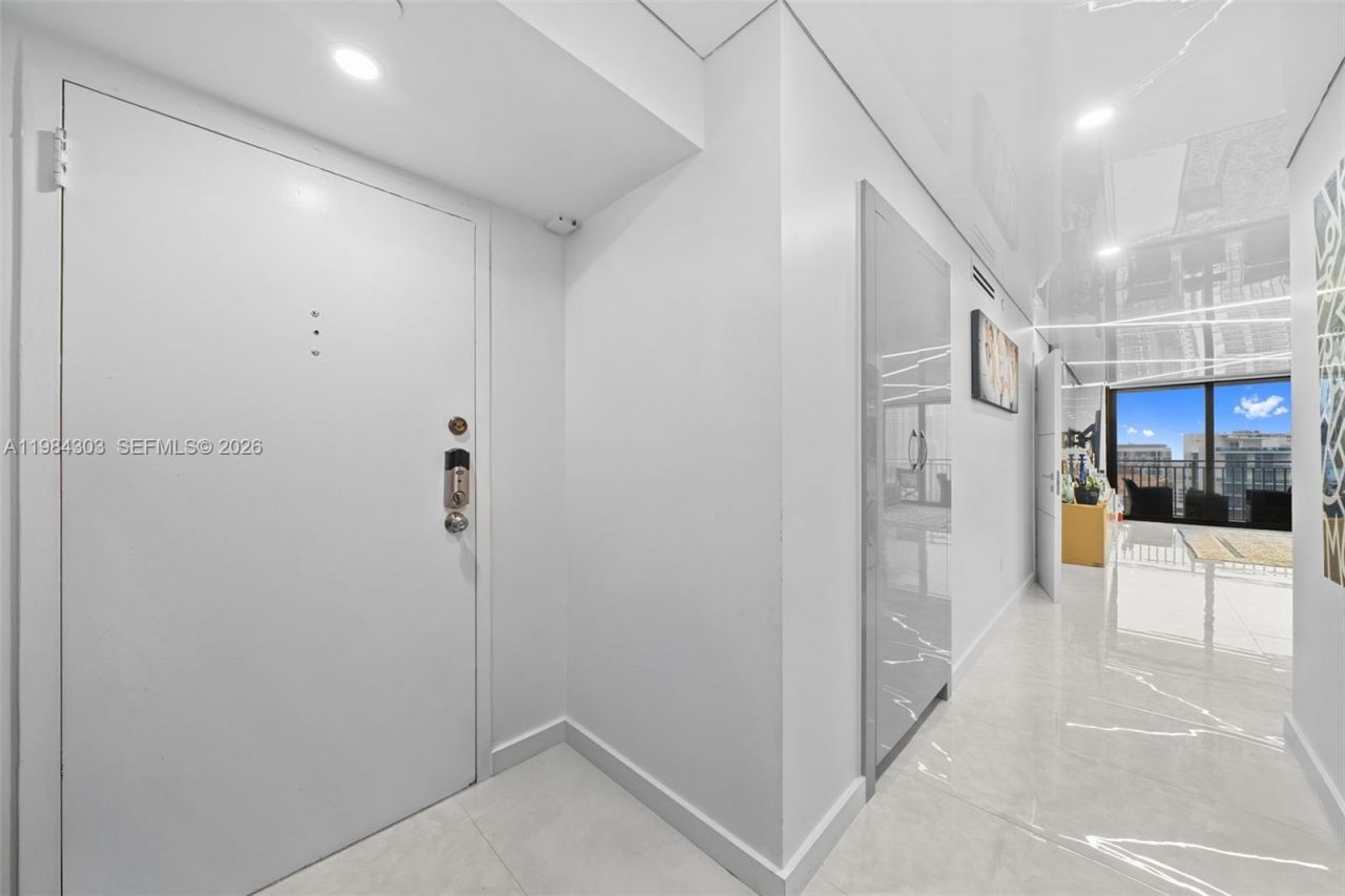 210 174th St , Unit 2319, Sunny Isles Beach, FL 33160 Photo