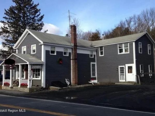 1135 New York 295, East Chatham, NY 12060