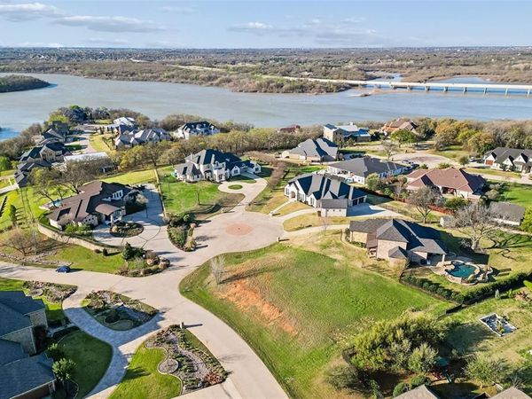 2205 Post Ridge Circle , Corinth, TX 76210