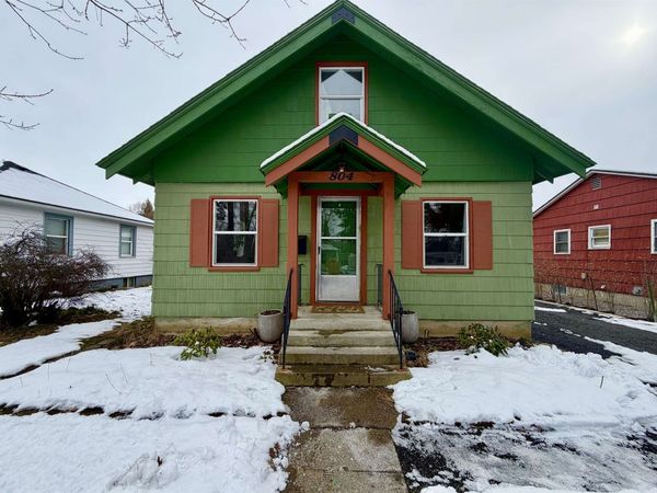 804 E 38th Ave, Spokane, WA 99203